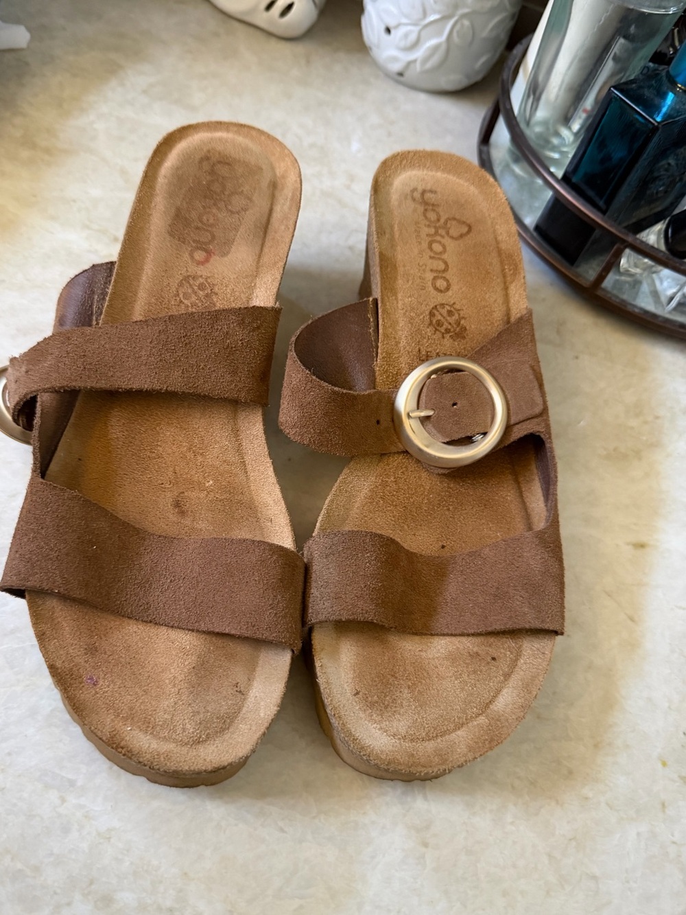 yokono brown suede wedge sandals Sz 9